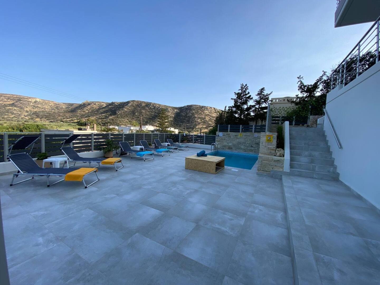 Maistro Suites With Pool, Matala Eksteriør billede